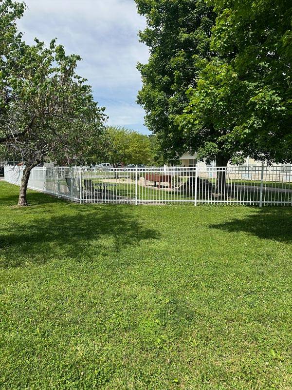 An exterior shot of the Oakview facility, from the Oakview Gallery.